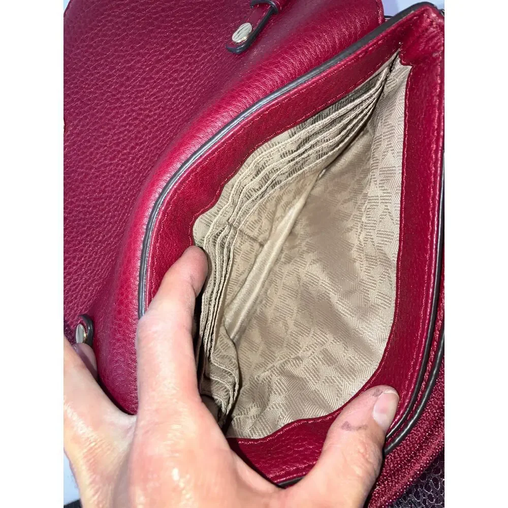 MICHAEL KORS, SMALL RED PEBBLED LEATHER CROSSBODY BAG